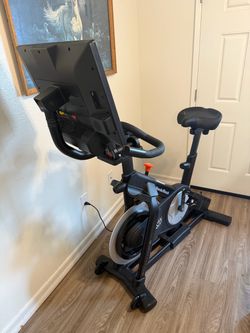 NordicTrack S22i Studio Exercise Bike