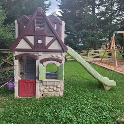 Step 2 Cottage Outdoor Playhouse And Slide