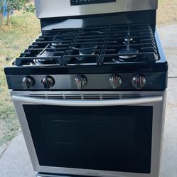 Stove 