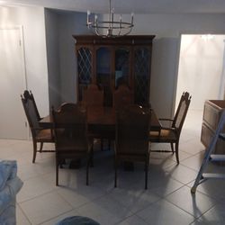 Dining Room Table, 6 Chairs, And Hutch