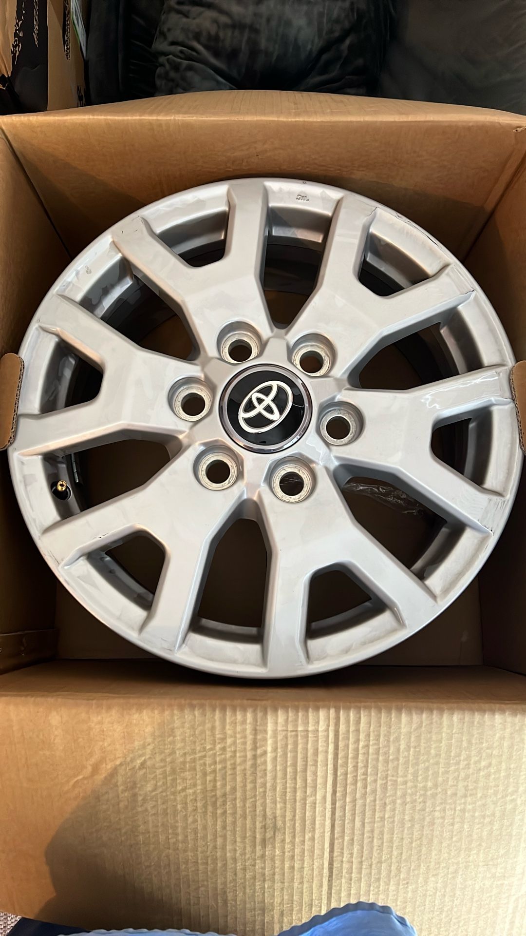 17 Inch Toyota Wheels With Lug Nuts