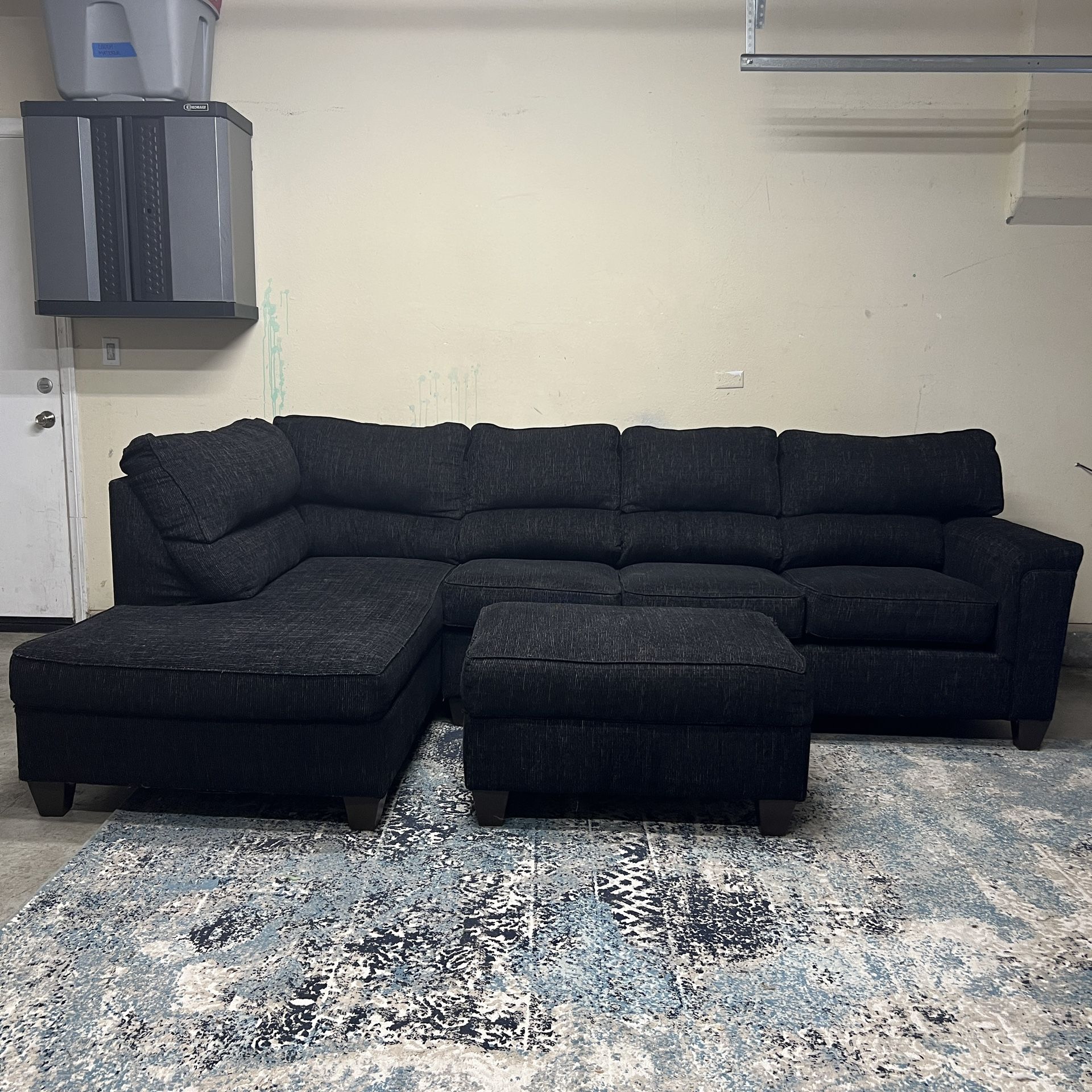 Sectional Sofa Couch Chaise Storage Ottoman Delivery Available 🚚