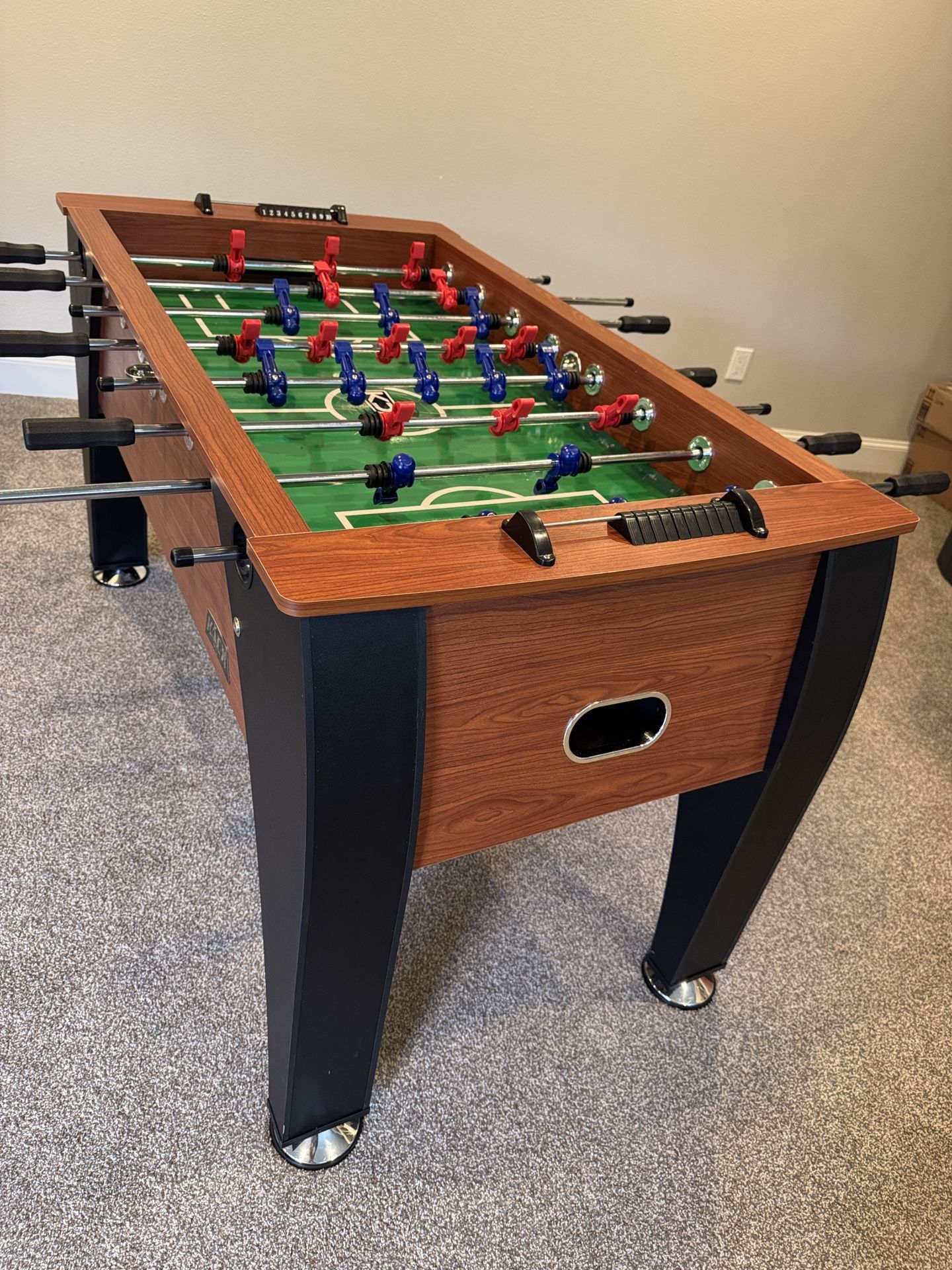 Kick Foosball Table