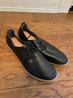 black women’s dress shoes