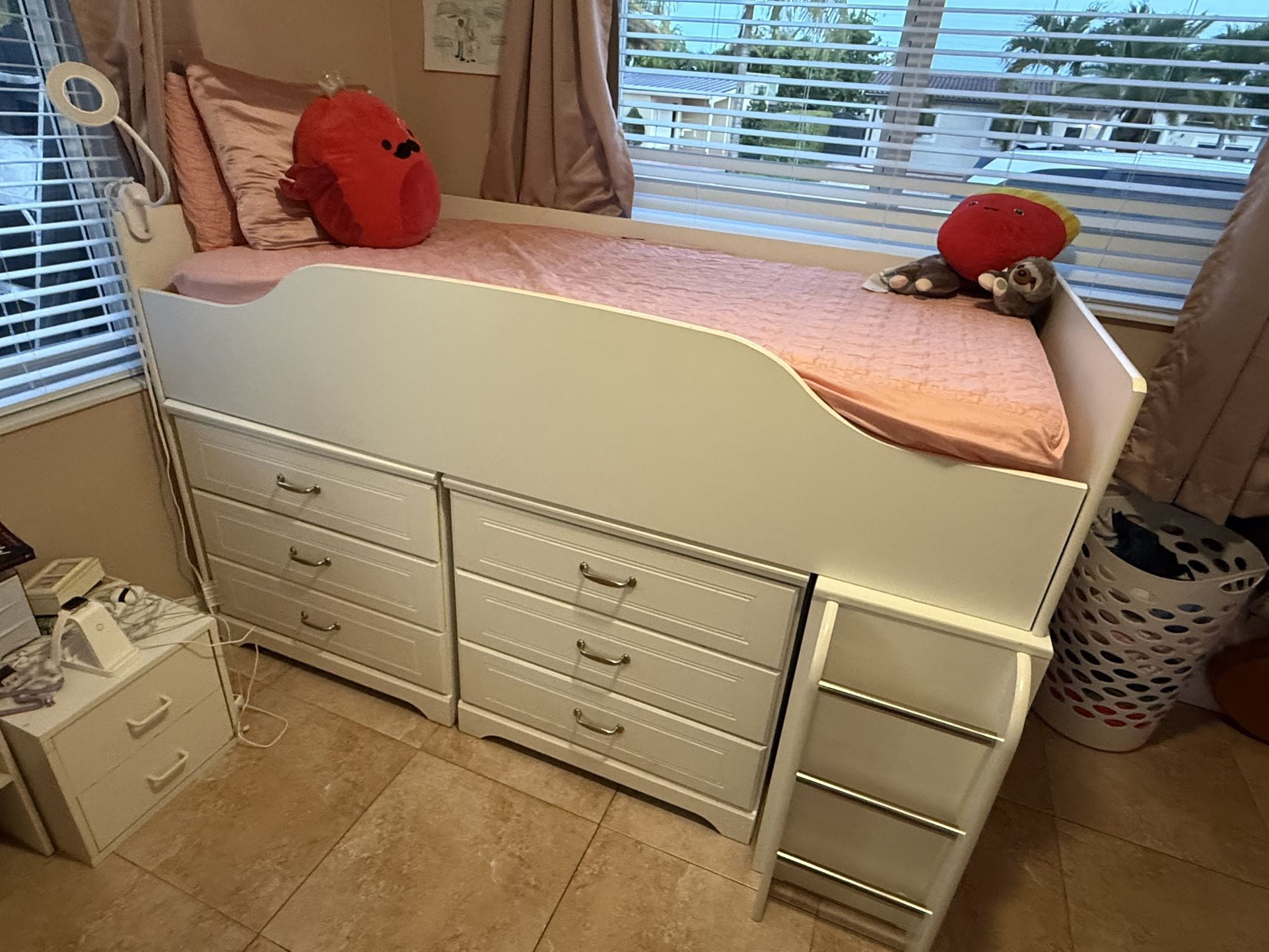 Loft Bed With Dressers 