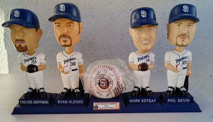 San Diego Padres 2002 Collector’s  Series Complete Set, No Boxes