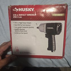 Husky 3/8 Impact Wrench 250 Ft-lbs