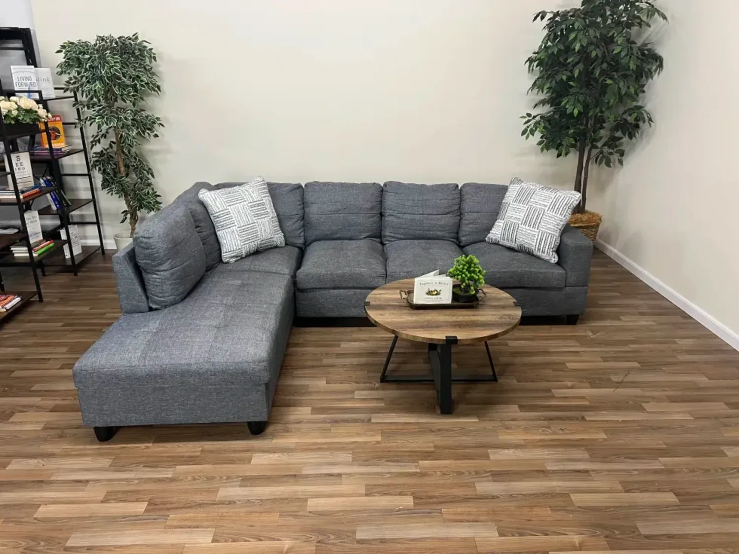 DELIVERY AVAILABLE Sectional Couch