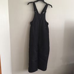 Black snow pants