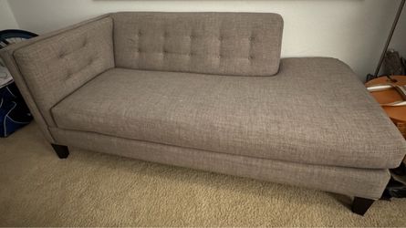 Chaise Lounge