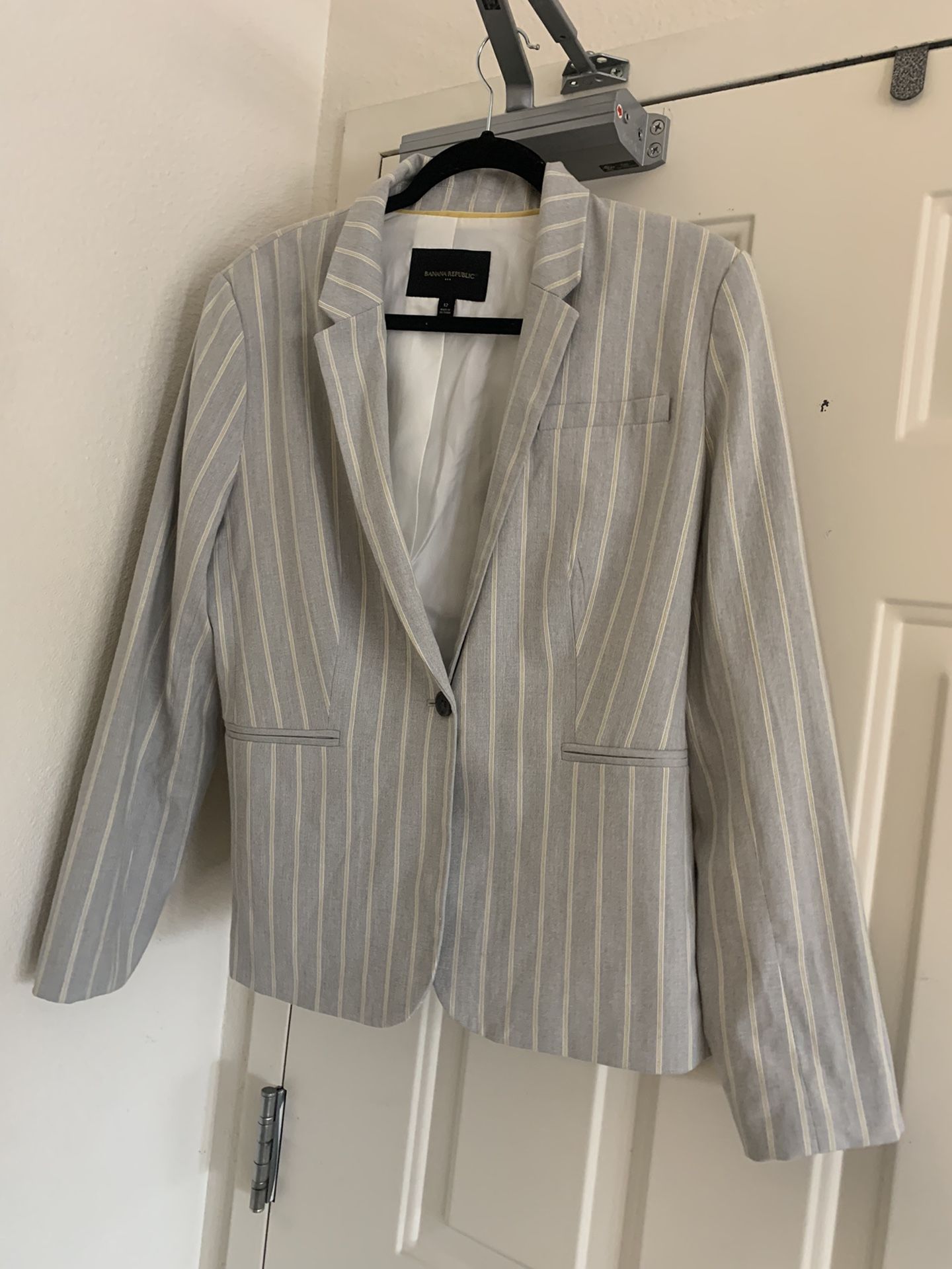 Banana Republic Blazer