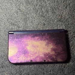 Nintendo New 3DS XL Galaxy Edition — Excellent Condition