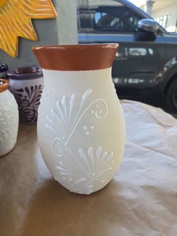 Florero centro de mesa ($20 )tel (contact info removed)