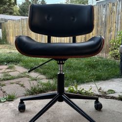 Replica Mid Century Desk Chair