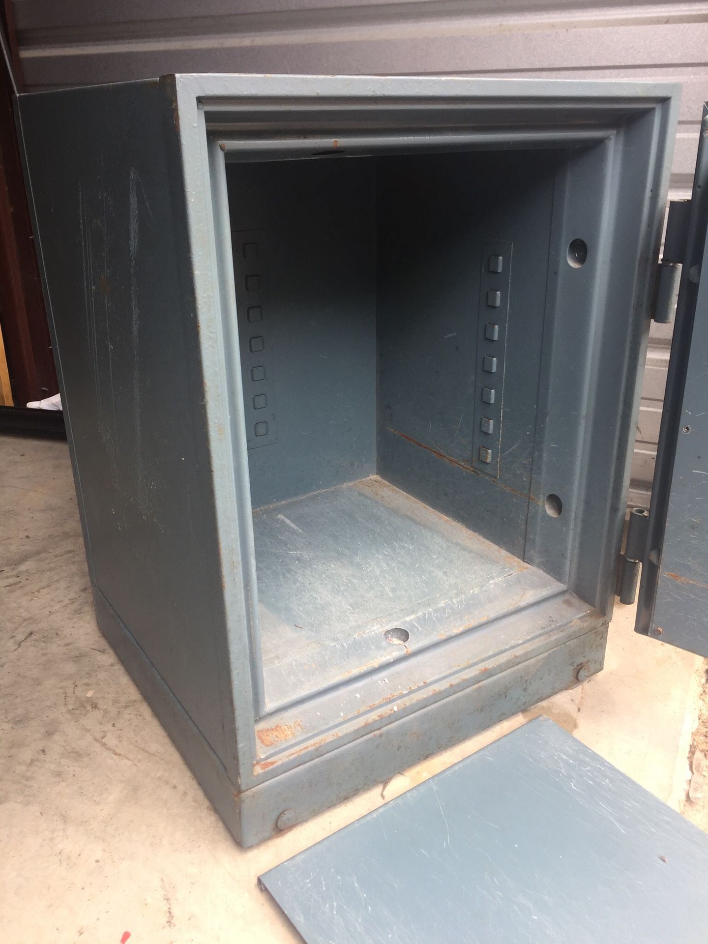 Meilink Turn Dial Safe model 251 SL Heavy Duty for Sale in Louisville