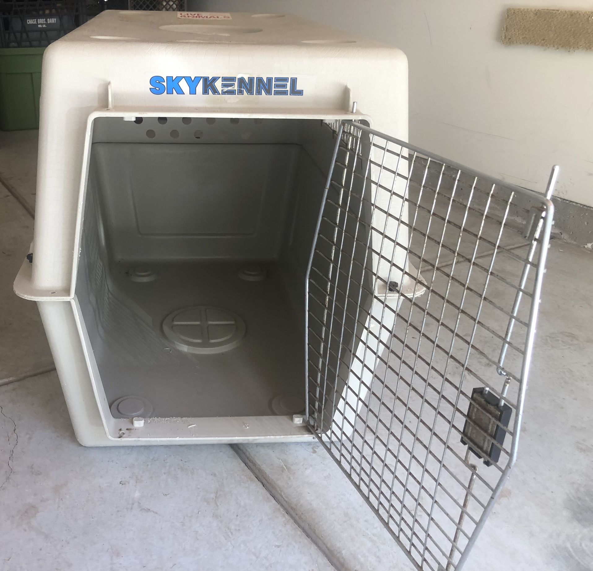 Large Dog Crate