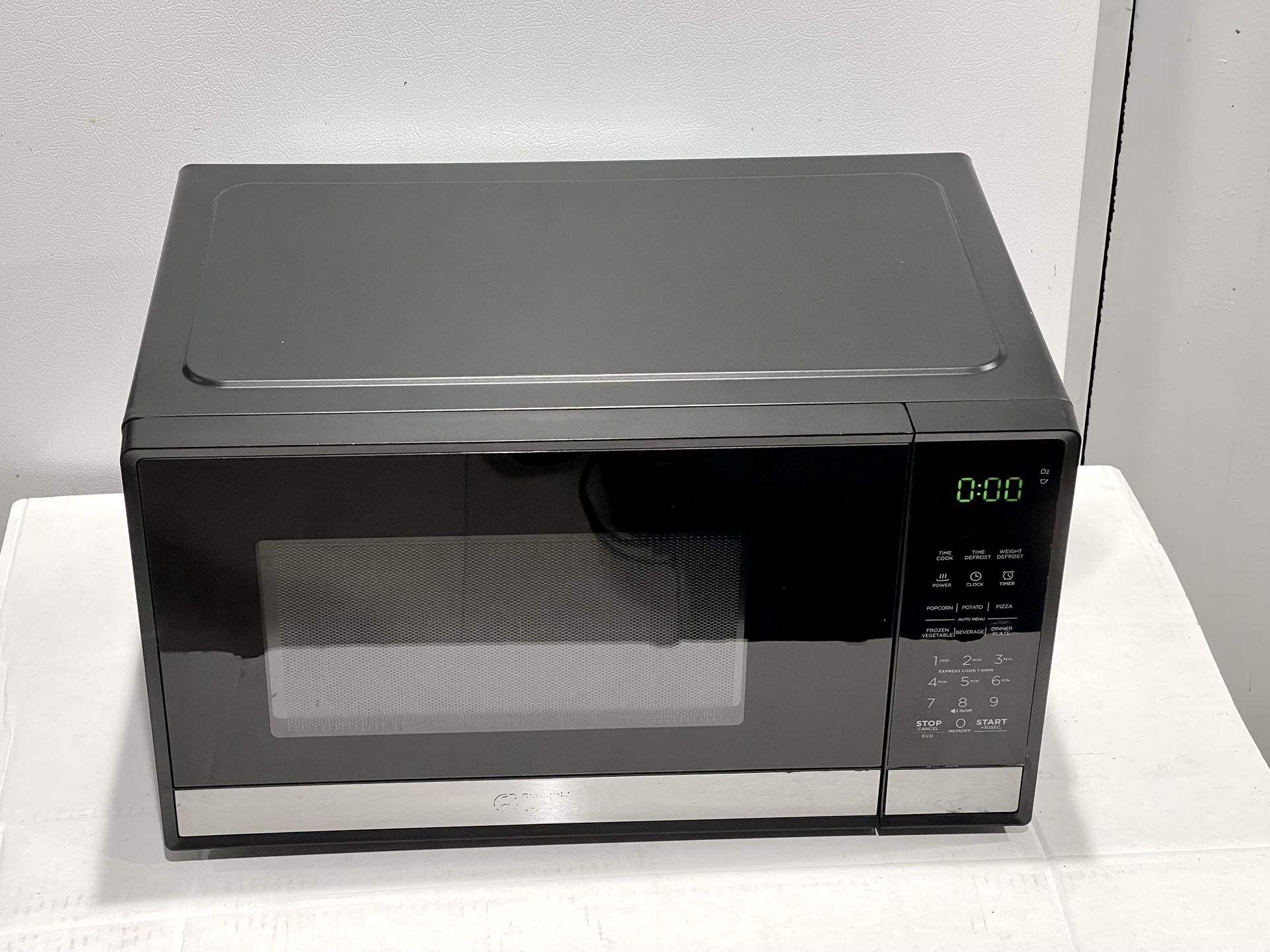 CHEF Microwave Oven