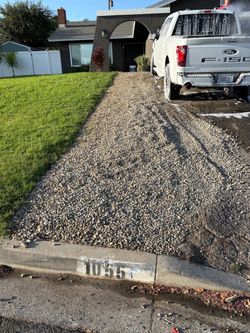 Free 3/4 gravel