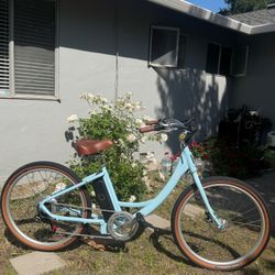     NEW Blix Step-Through E-Bike – Stylish Blue – Zero Miles