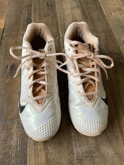 Youth Nike Vapor Baseball / Softball Cleats Size 2