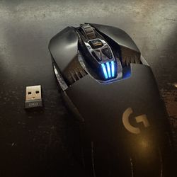 Logitech G903 Lightspeed Wireless RGB Gaming Mouse