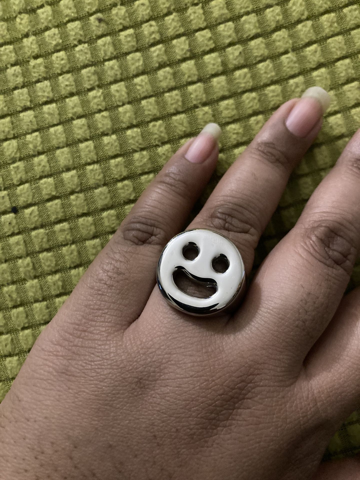 STUDIO CULT Smiley Face Ring