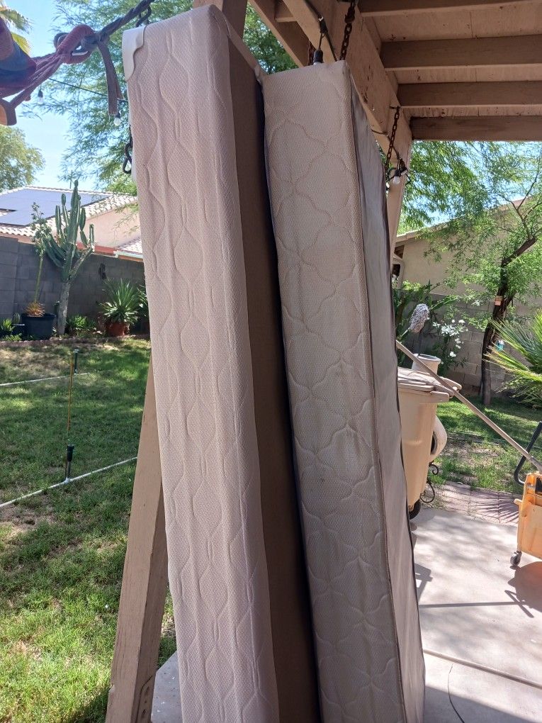 2 Twin Size Box Spring For King Mattress