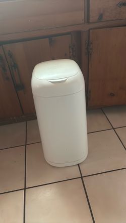 Genie diaper pail