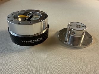 Racing Steering Wheel Quick Release Adapter