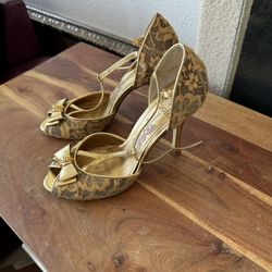 Gold Heels Línea Paolo