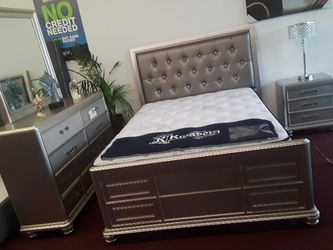 4 pcs bedroom set