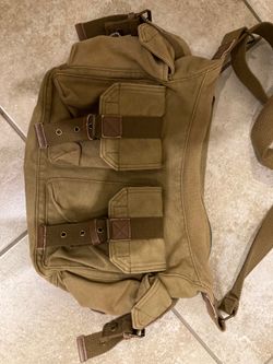 Khaki canvas messenger bag
