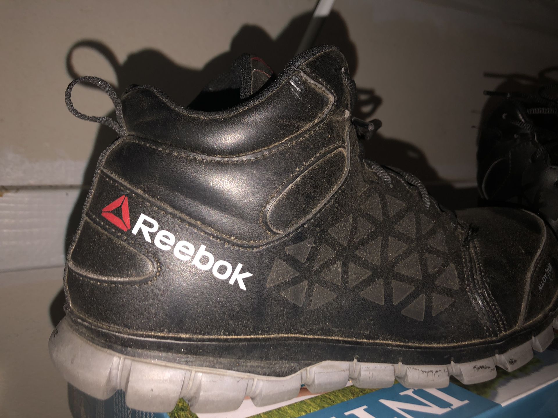 Reebox steel toe work boots