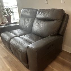 2-Seat Leather Couch