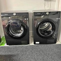 Washer and dryer sets