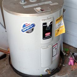 Water Heater  Great Condition 