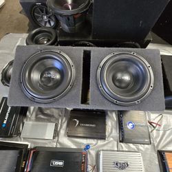 Subwoofers For Car  Or Suv 2 12" In Box 