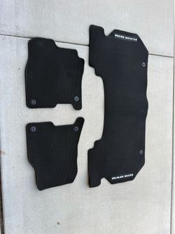 Dodge Ram cloth mats (BRAND NEW) hardly used