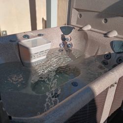 Hot Tub/Spa