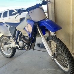 YZ250