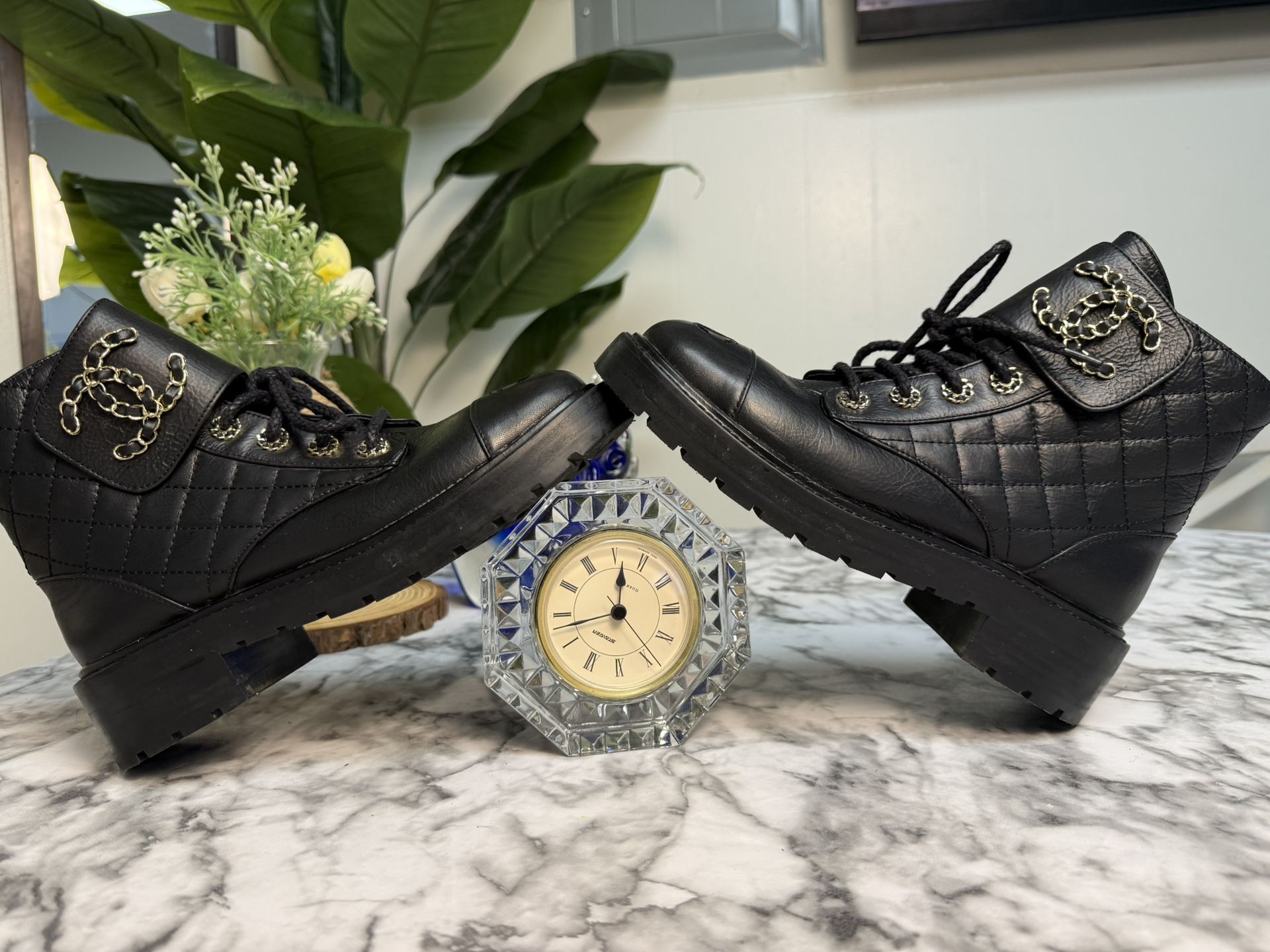 Chanel Chain CC Combat Boots – Black Leather – Size 37C