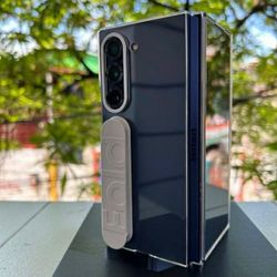 Galaxy  Fold  6
