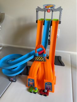 Hot Wheels Fisher-Price Race Tower + Hape Wooden Toy Crane Combo