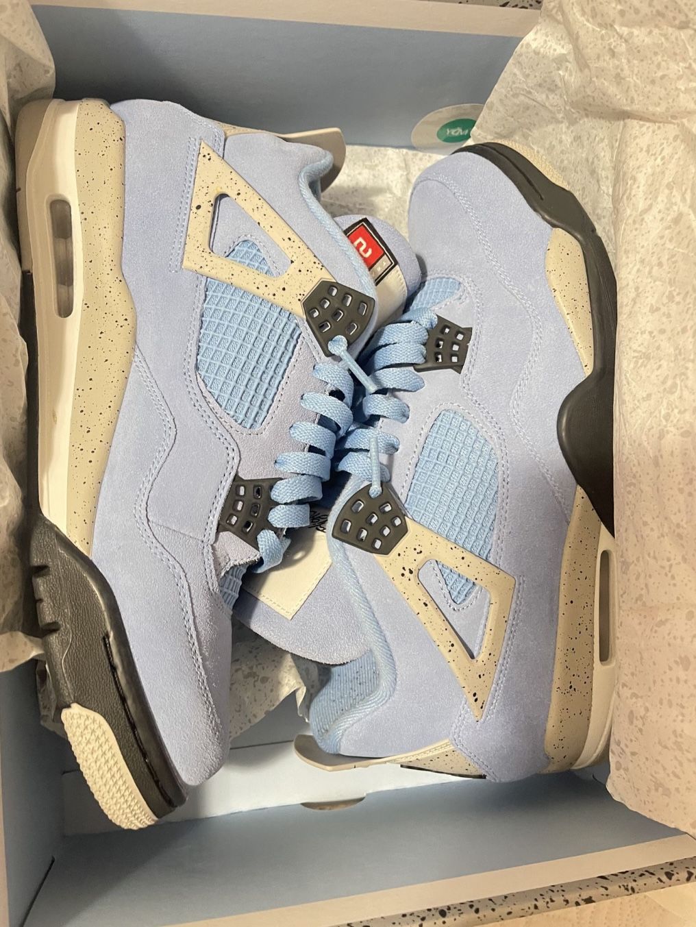 Unc Jordan 4 Retro