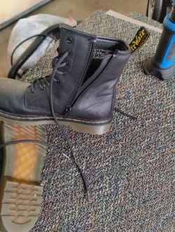 Dr. Martins Air Wair