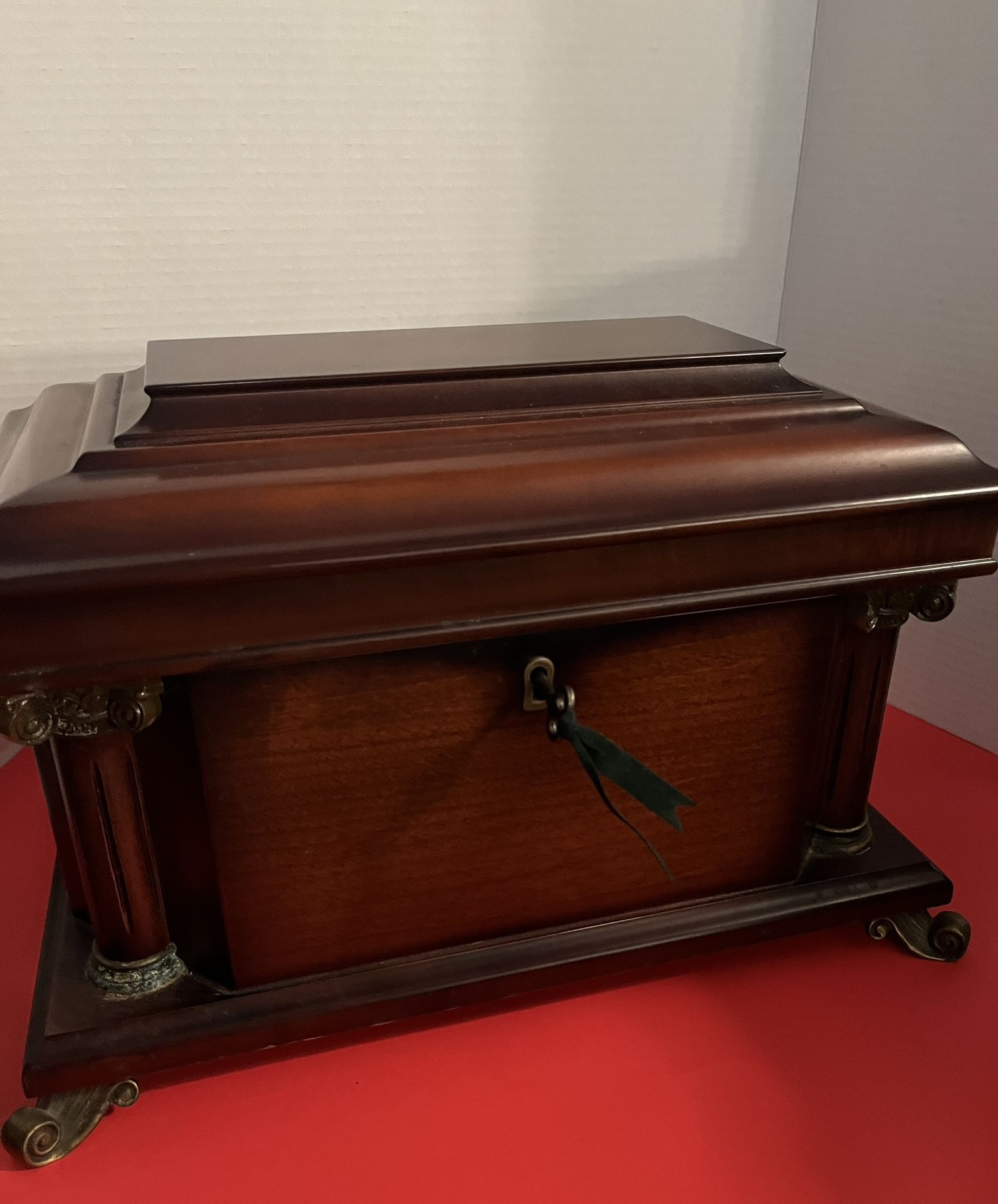 Bombay Company Jewelry Box with Key/Vintage Bombay Co. Mahogany Ladies Mens Valet Dresser Jewelry Box with Neoclassical Corinthian Columns
