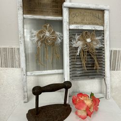 Awesome Vintage Wash Boards… Distressed With Messy Bows. 