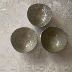 Mid Century Green Enamel & Aluminum Bowls 5.25” Set of  3