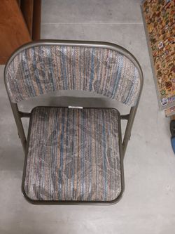 Nice card table chairs