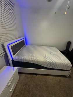 Queen LED Bedroom Set – Bed, Dresser & Nightstand(mattress not included)